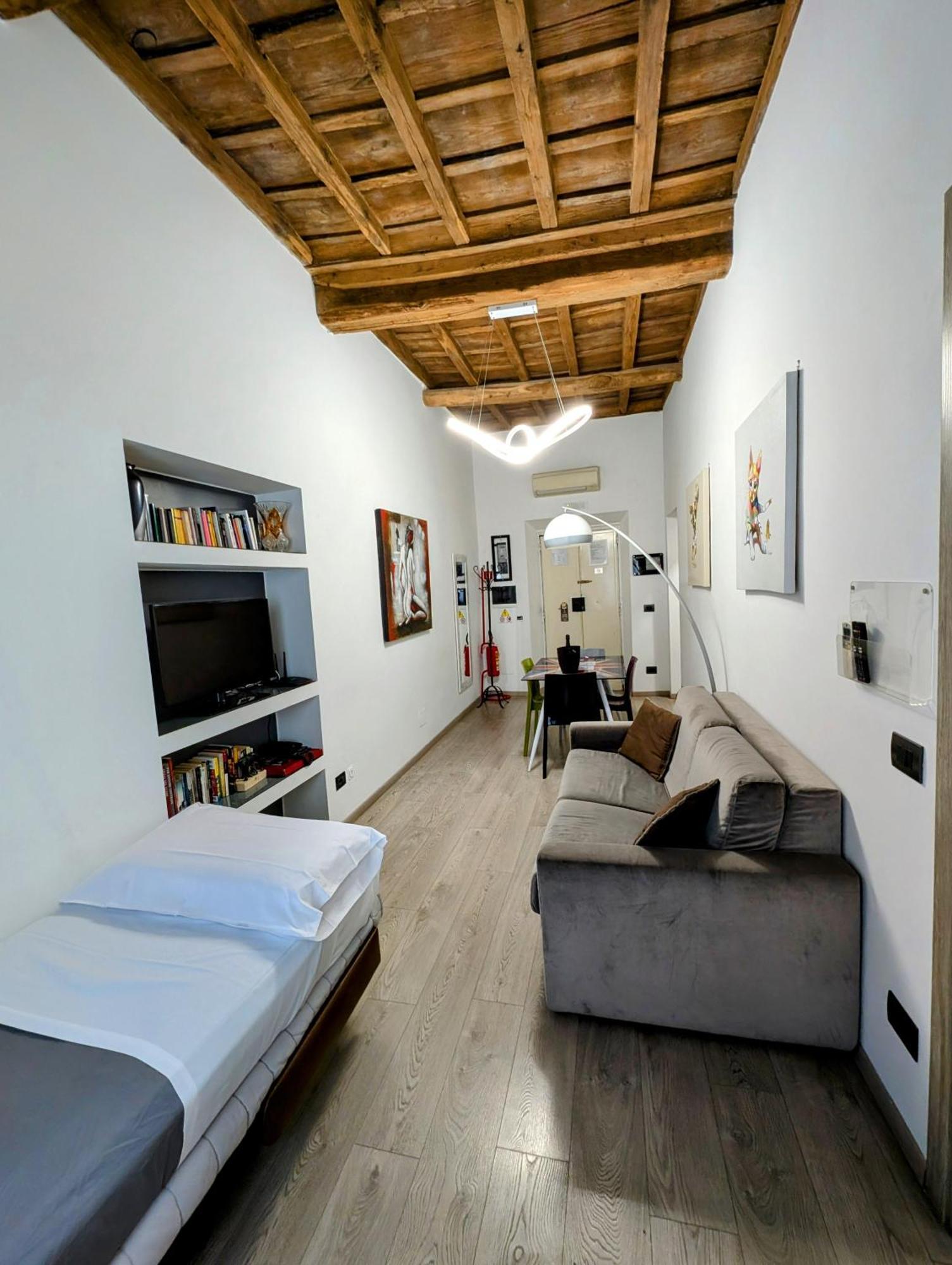 Domus Forus Roma